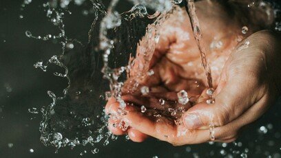 Wassertank im Camper reinigen: Worauf muss ich achten?